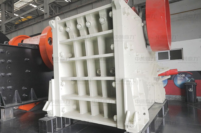 1316鄂破,鄂式破碎機(jī)1300X1600