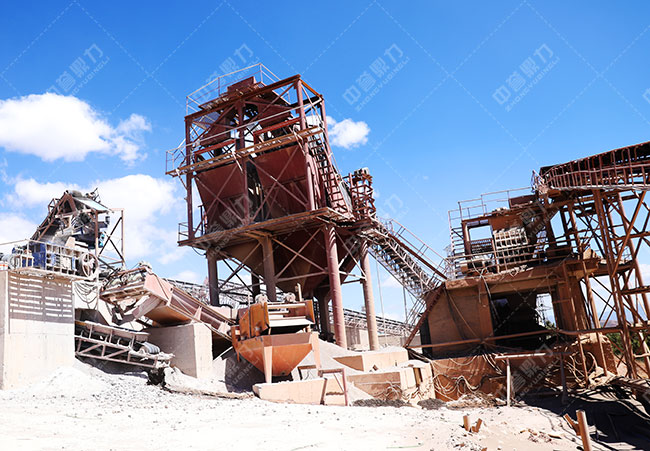 時(shí)產(chǎn)300噸石料生產(chǎn)線設(shè)備