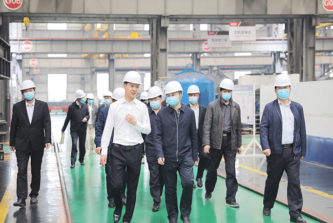 參觀中譽鼎力智能化一體生產(chǎn)車間